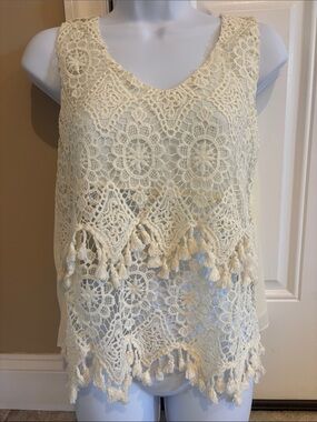 Blu Pepper Cream Crochet Lace Tassel Camisole
